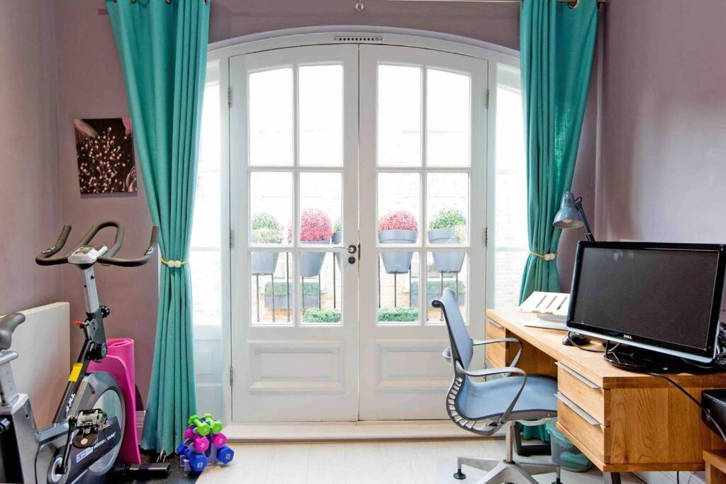 Сasa de vacaciones 3 Bedroom Modern Townhouse Londres