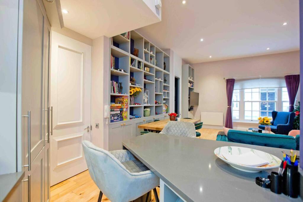 Сasa de vacaciones 3 Bedroom Modern Townhouse